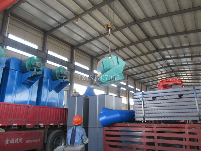 河南鶴壁建材廠(chǎng)定購(gòu)的64袋除塵器發(fā)貨